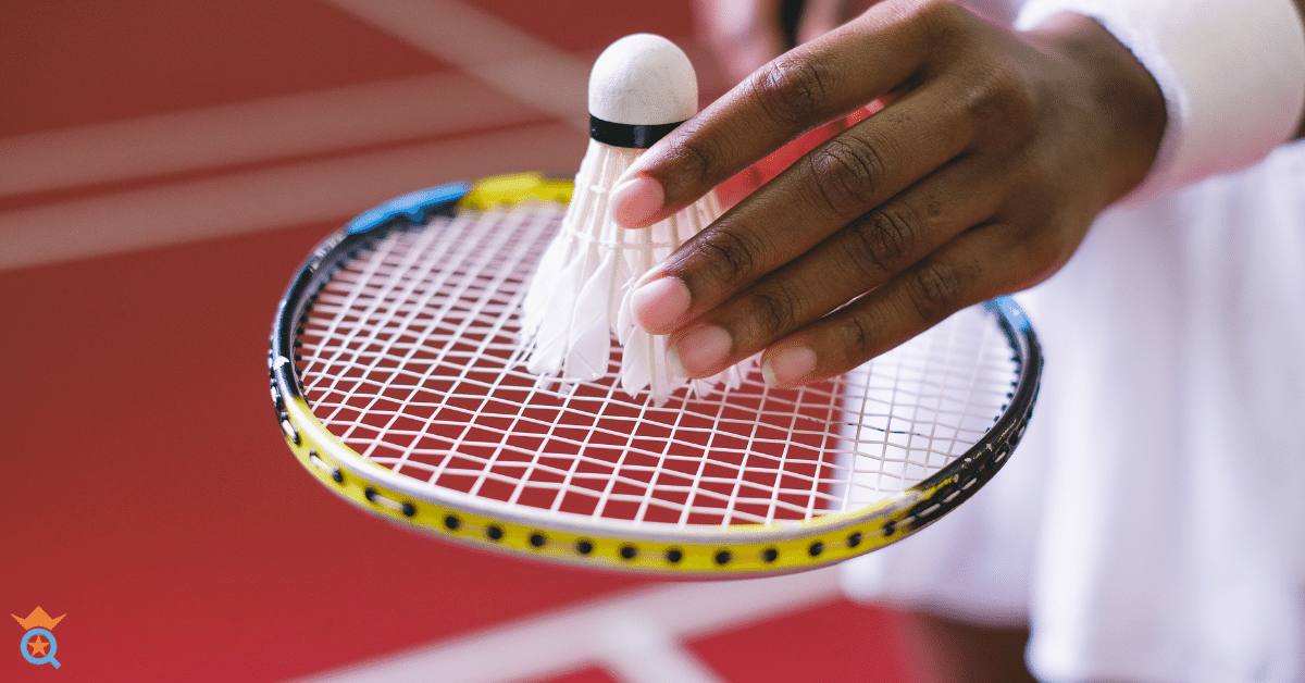 How to Choose a Yonex Badminton Racket Effectively: Grip Size and String Tension